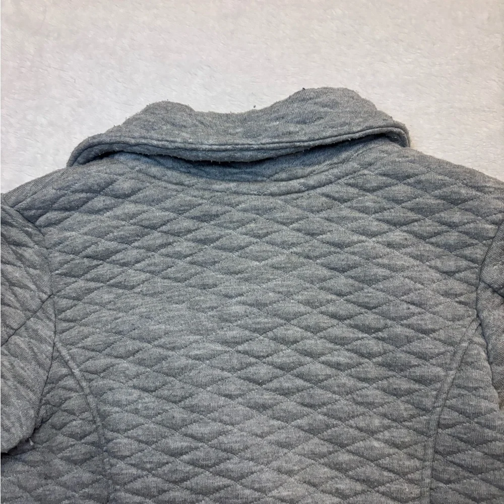 Cat & Jack Gray Quilted Kids Jacket EUC Size 2T